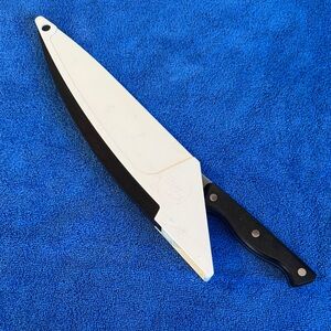 VINTAGE PAMPERED CHEF SELF SHARPENING CHEFS KNIFE